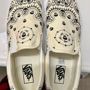 Bandana Print Vans